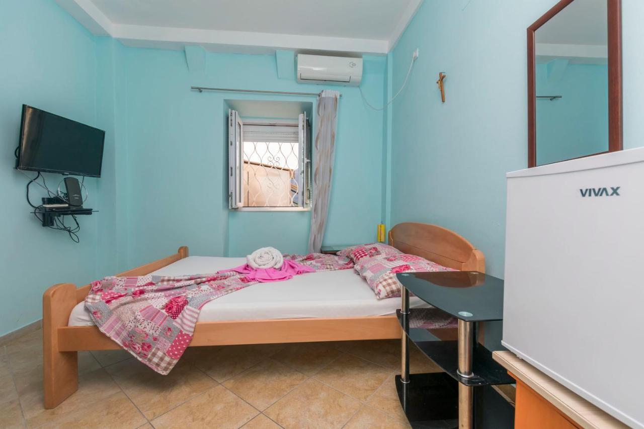 Apartments Mir I Dobro โกตอร์ ภายนอก รูปภาพ