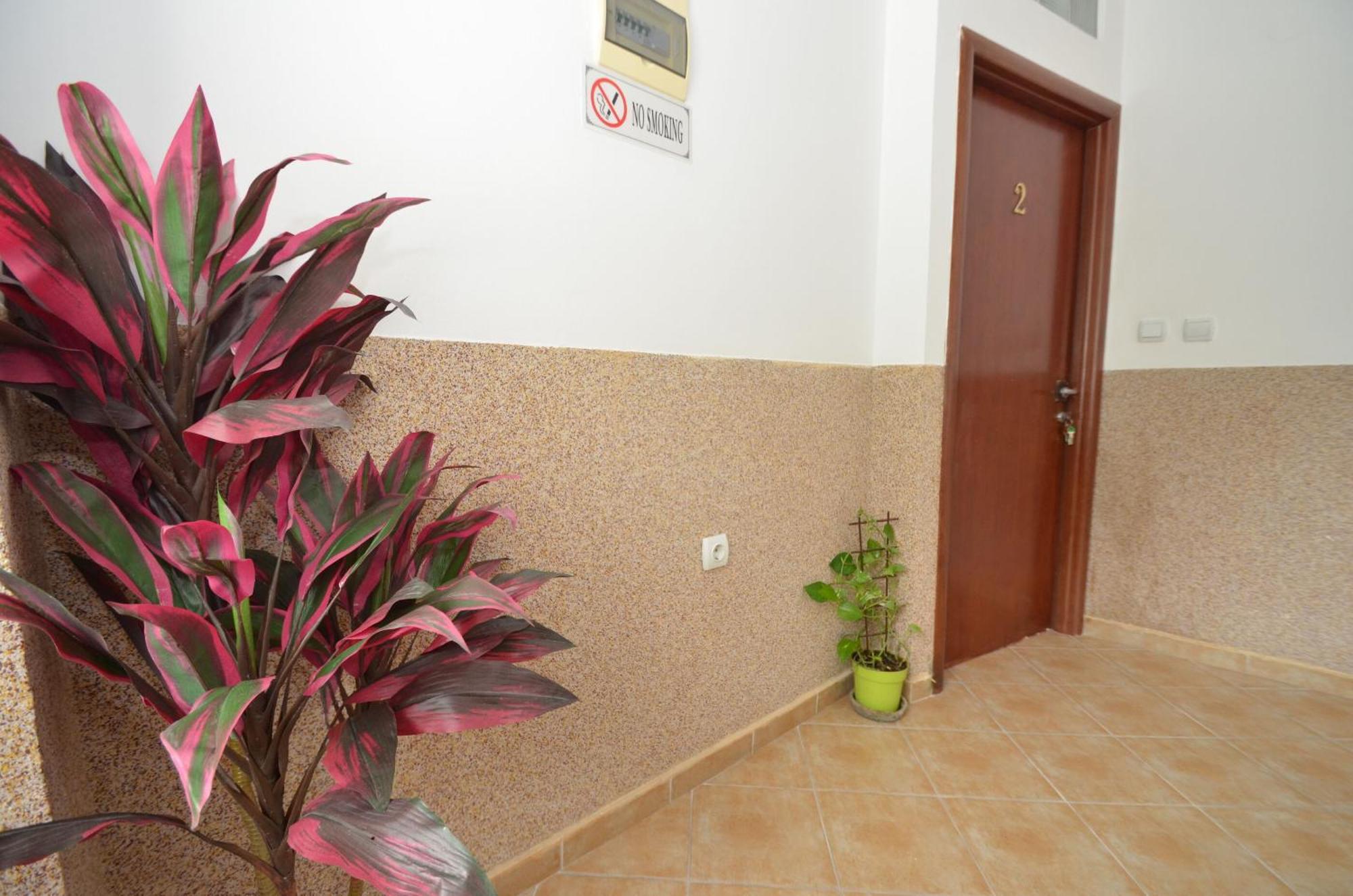 Apartments Mir I Dobro โกตอร์ ภายนอก รูปภาพ